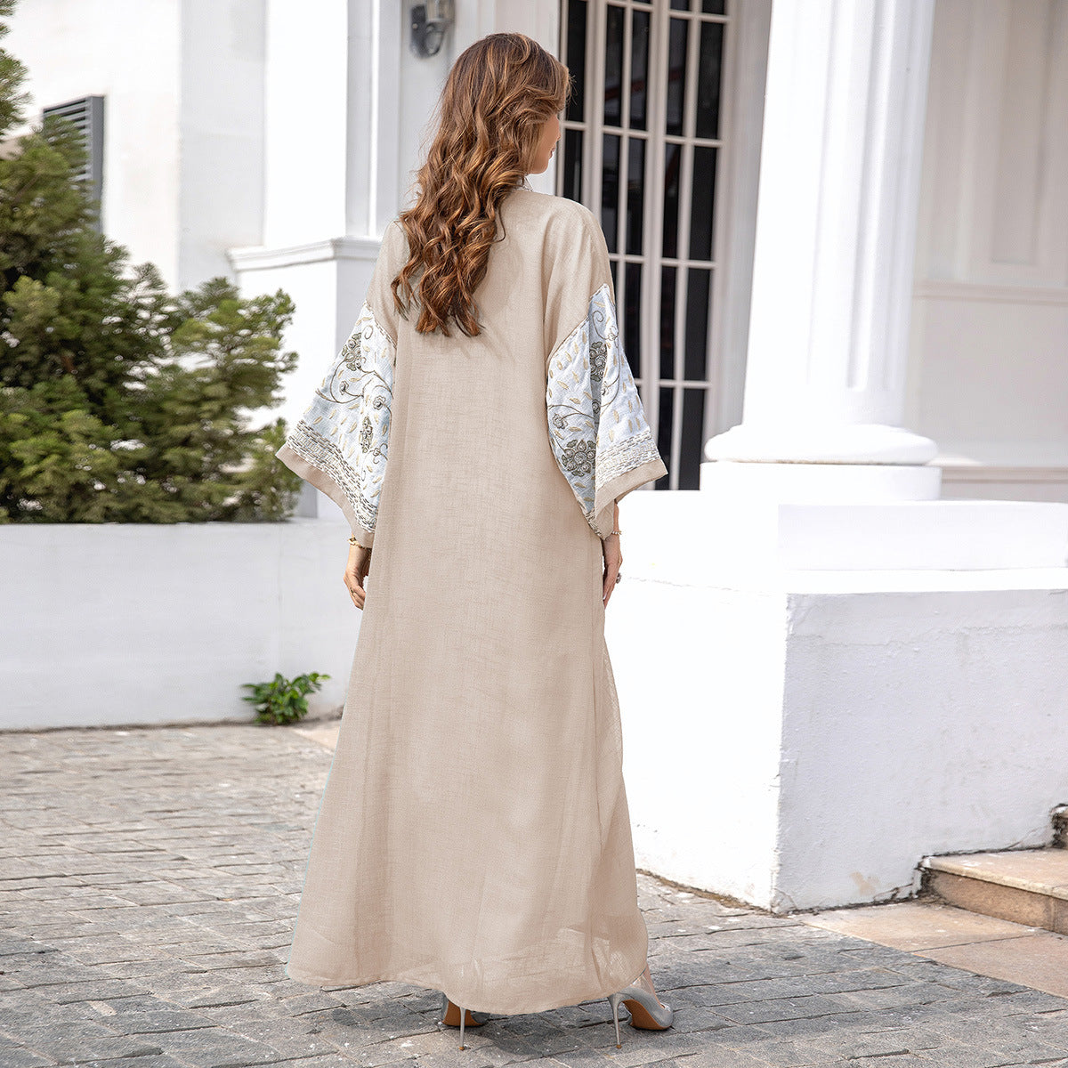V Neck Retro Abaya