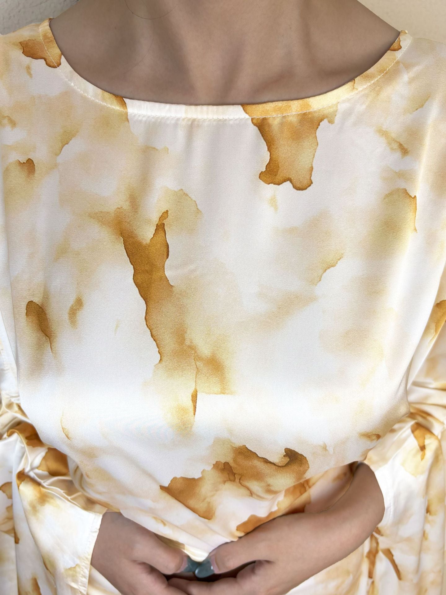 Yellow Waist-Cinched Printed Abaya