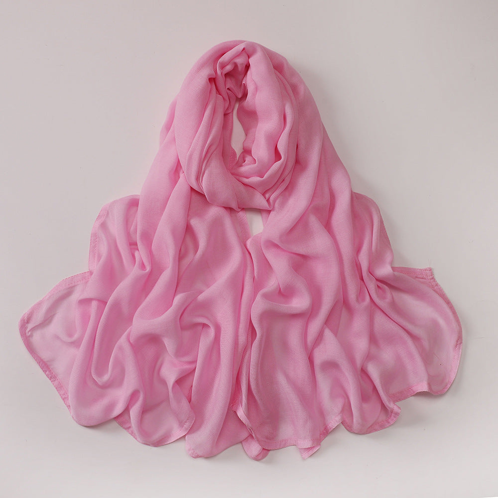 حجاب مودال ناعم ورفيع ذو حافة عريضة