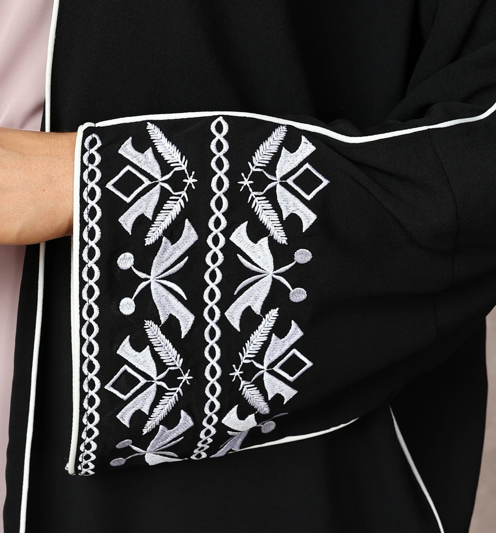 Embroidered Bat Sleeve Cardigan Abaya