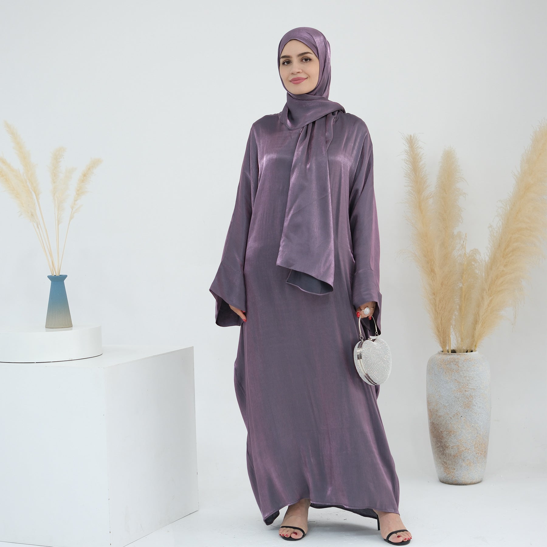 Elegant Glitter abayas