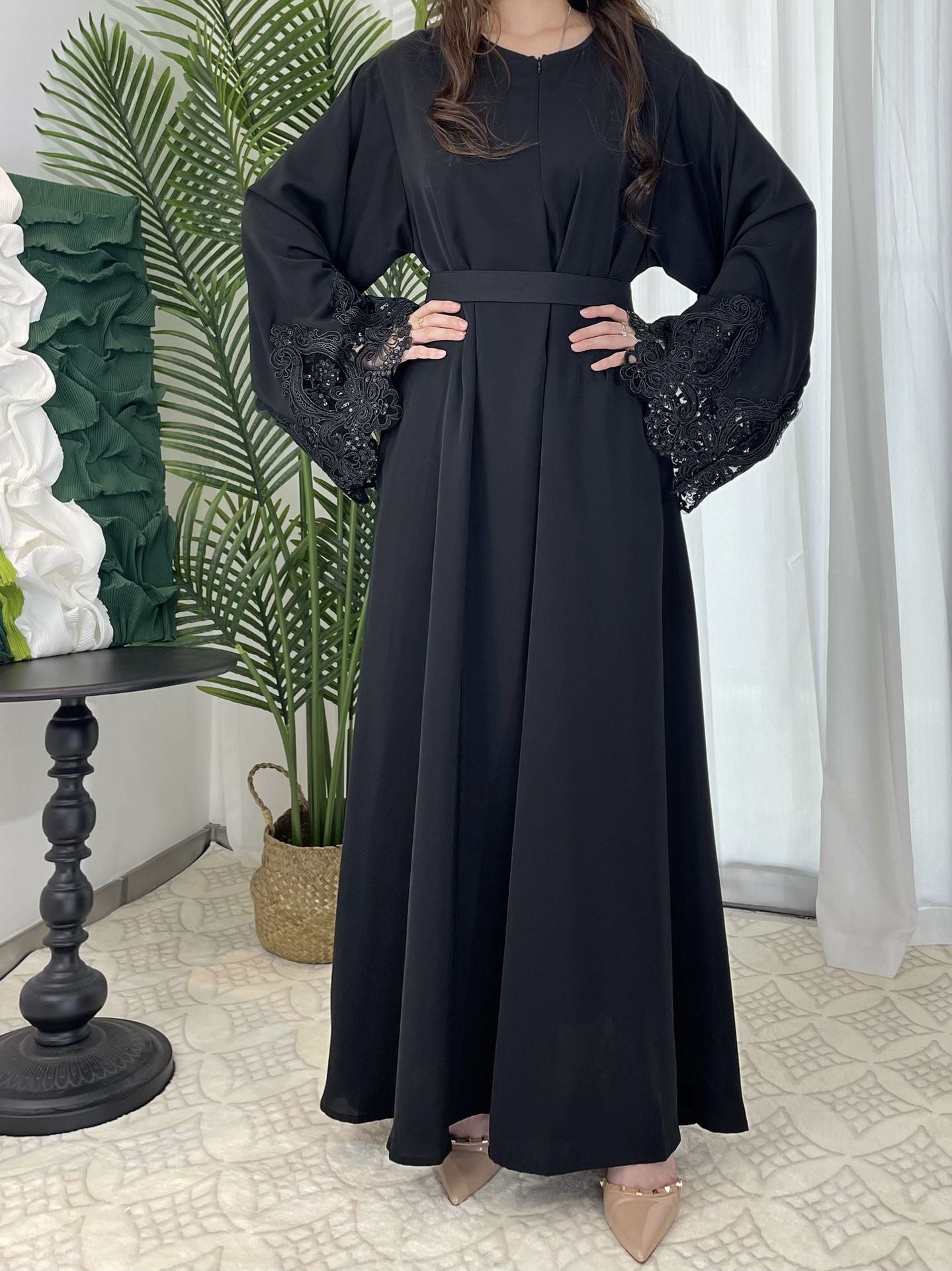 Solid Color Floral Lace Abaya