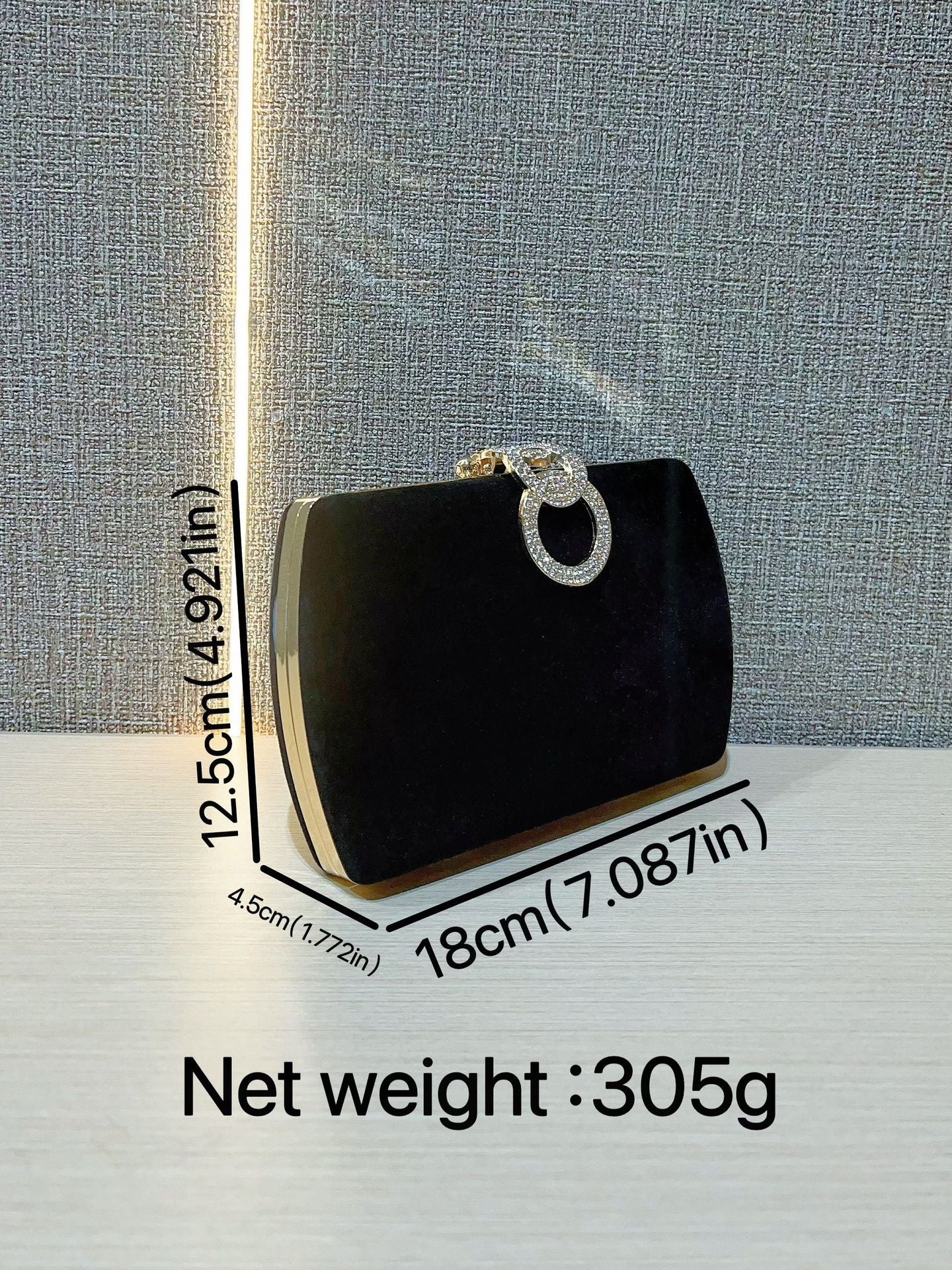 حقيبة يد مخملية أنيقة للسهرة 