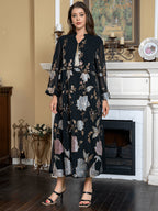 قفطان مزين بالترتر والشراشيب