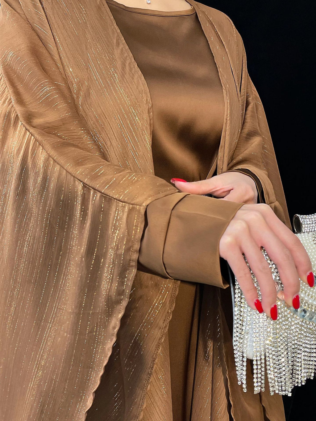 Golden Thread Elegant Sparkling Set