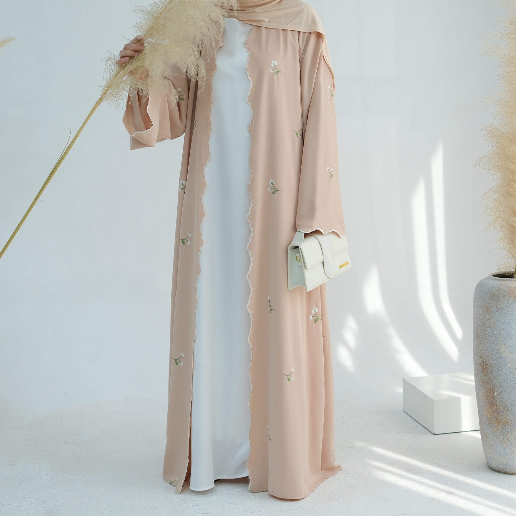 Flower Embroidery Elegant Lace Abaya