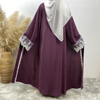 عباية مزينة بالدانتيل