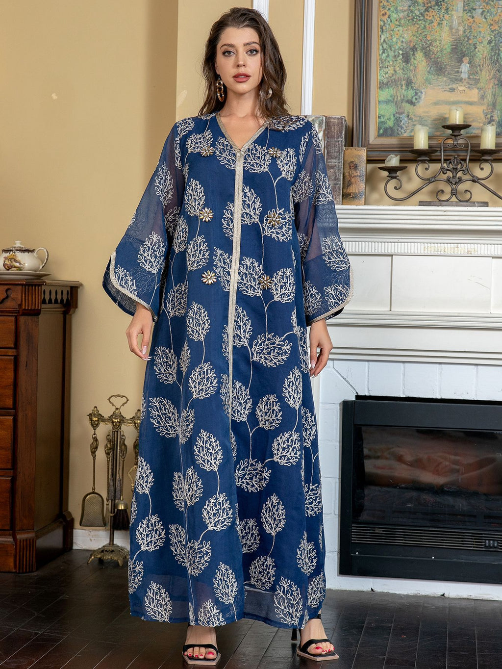 Elegant Applique Mesh Kaftan