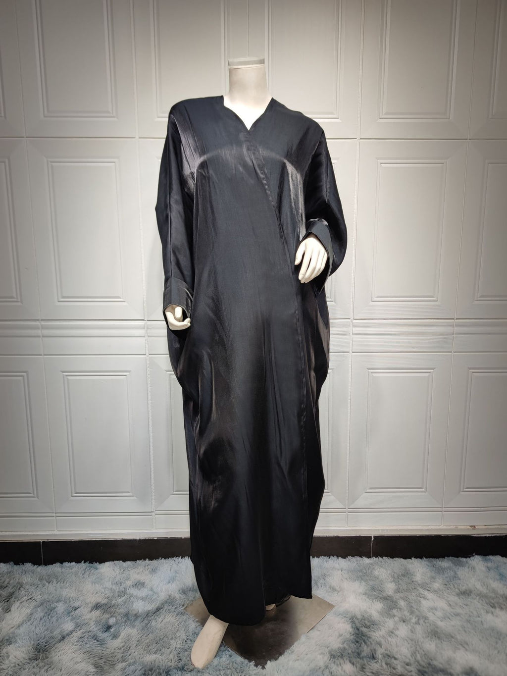 Sparkling Silk Bat Sleeves Abaya