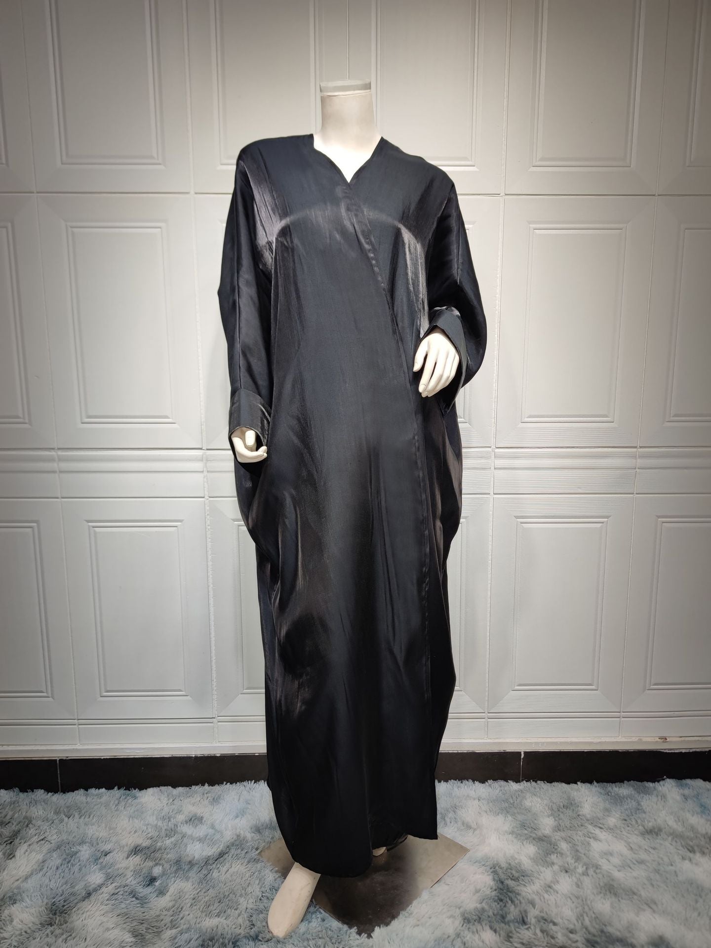 Sparkling Silk Bat Sleeves Abaya