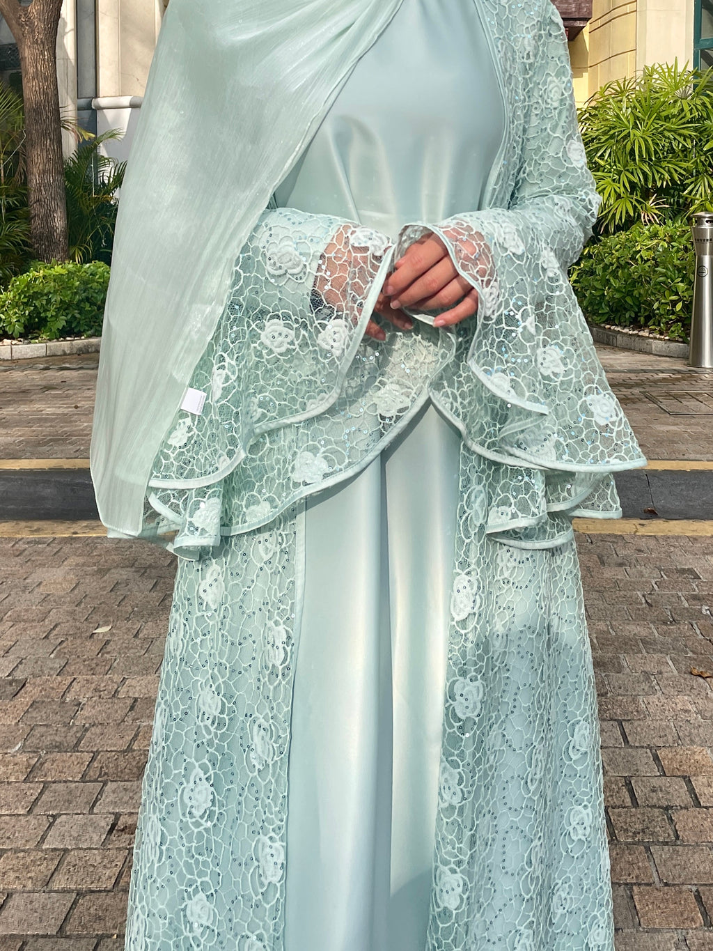 2 Pcs Shimmer Lace Abaya